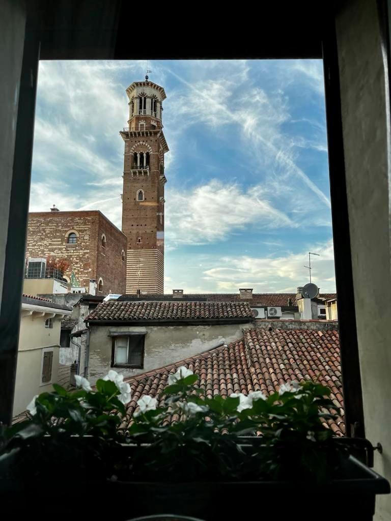Residenza...Cara Giulietta... Appartement Verona Buitenkant foto